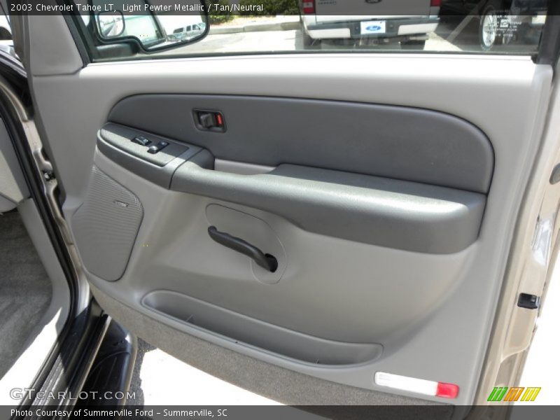 Light Pewter Metallic / Tan/Neutral 2003 Chevrolet Tahoe LT