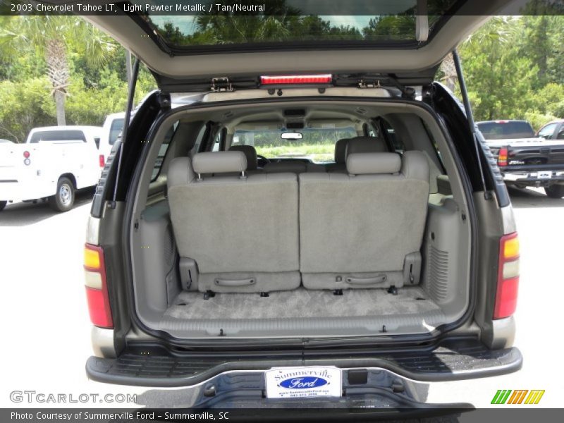 Light Pewter Metallic / Tan/Neutral 2003 Chevrolet Tahoe LT