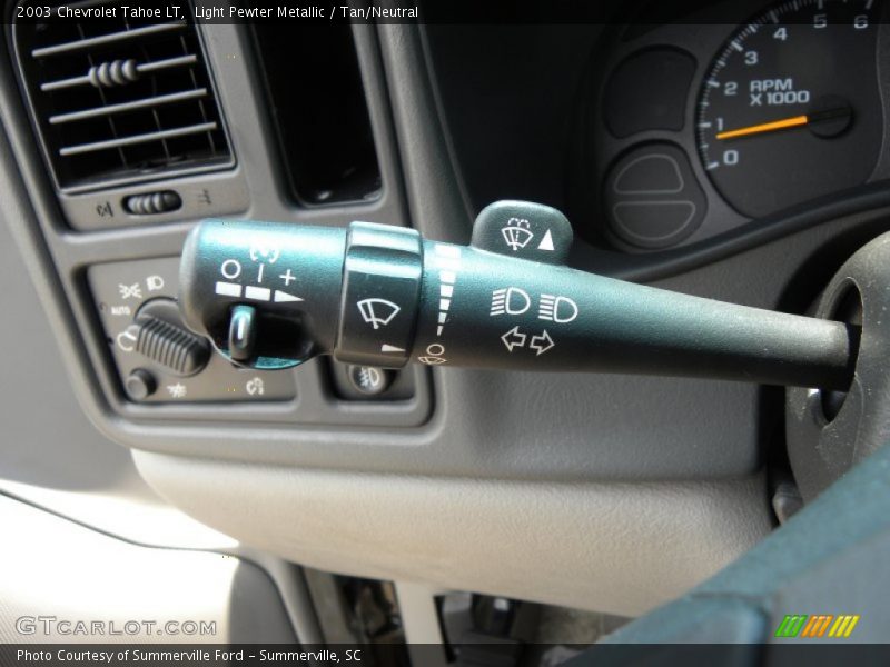 Light Pewter Metallic / Tan/Neutral 2003 Chevrolet Tahoe LT