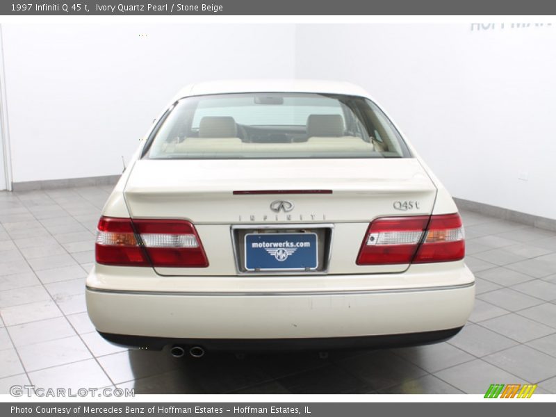 Ivory Quartz Pearl / Stone Beige 1997 Infiniti Q 45 t