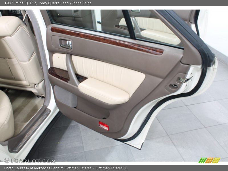 Ivory Quartz Pearl / Stone Beige 1997 Infiniti Q 45 t