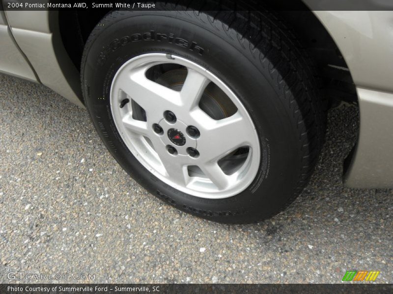 Summit White / Taupe 2004 Pontiac Montana AWD