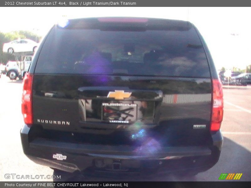 Black / Light Titanium/Dark Titanium 2012 Chevrolet Suburban LT 4x4
