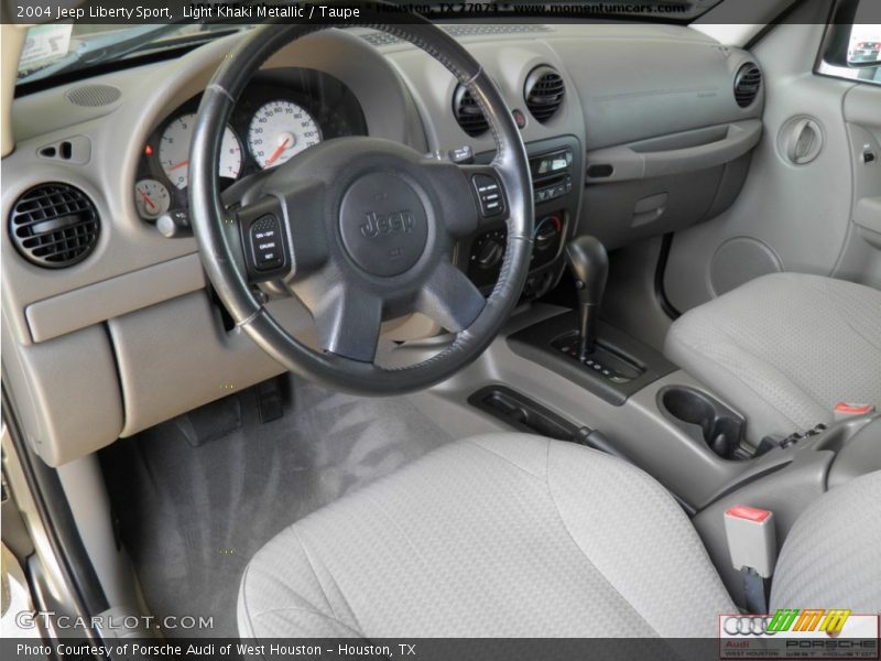 Light Khaki Metallic / Taupe 2004 Jeep Liberty Sport