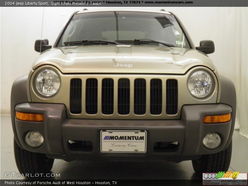 Light Khaki Metallic / Taupe 2004 Jeep Liberty Sport