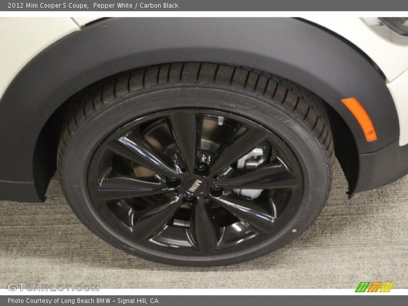 Pepper White / Carbon Black 2012 Mini Cooper S Coupe