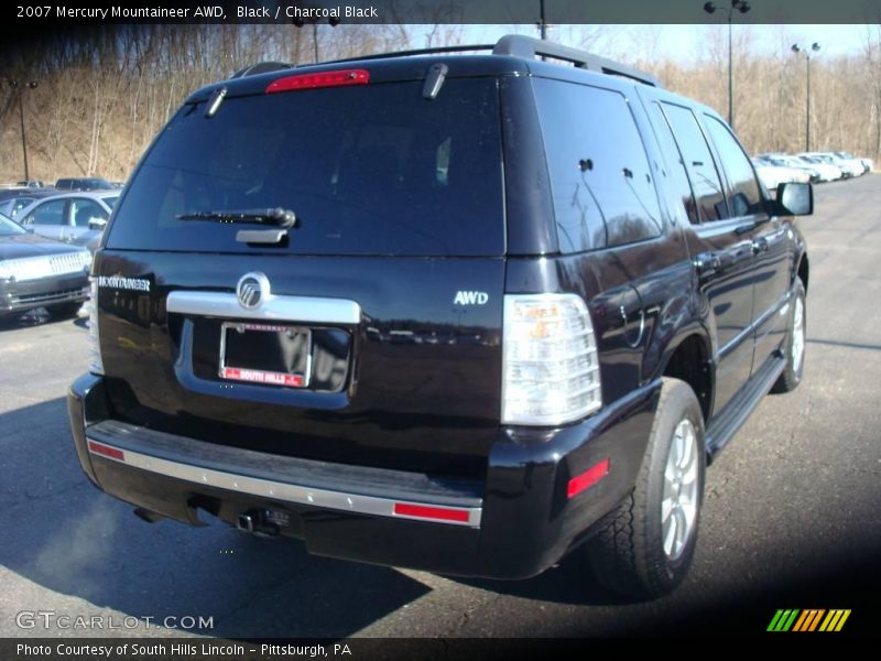 Black / Charcoal Black 2007 Mercury Mountaineer AWD