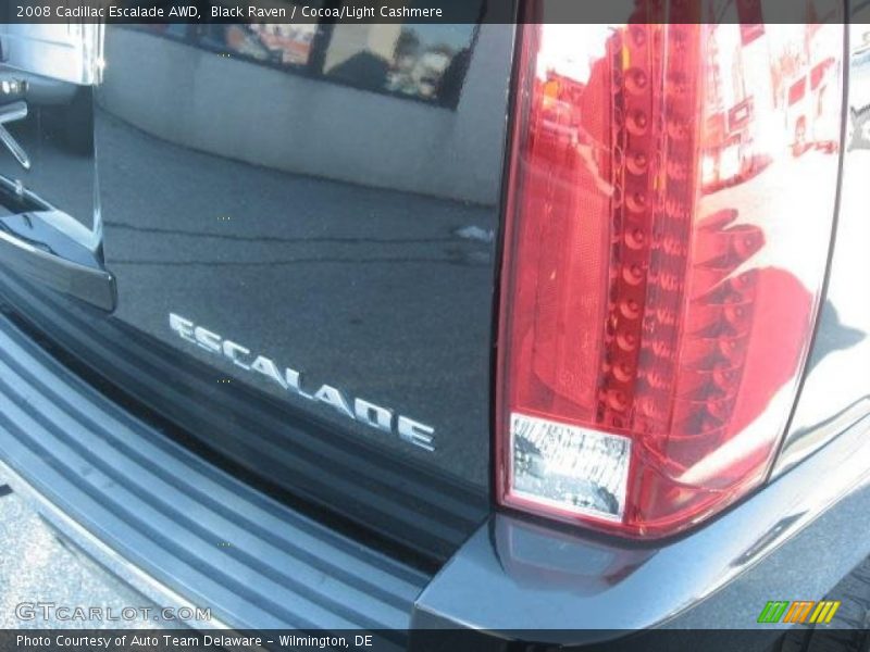 Black Raven / Cocoa/Light Cashmere 2008 Cadillac Escalade AWD