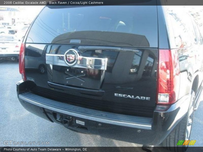 Black Raven / Cocoa/Light Cashmere 2008 Cadillac Escalade AWD