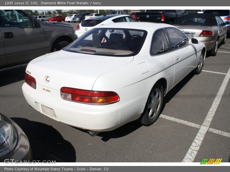 Diamond White Pearl Metallic / Ivory 1995 Lexus SC 300