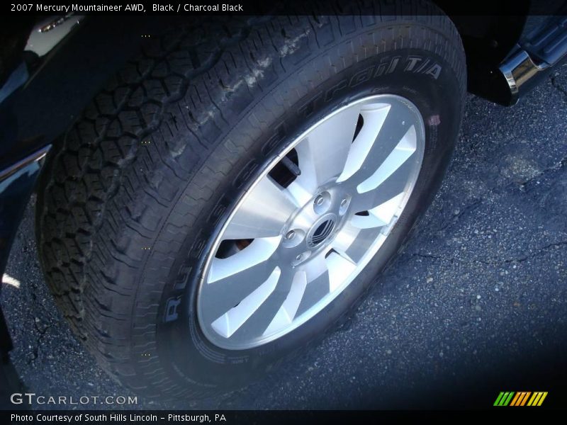 Black / Charcoal Black 2007 Mercury Mountaineer AWD