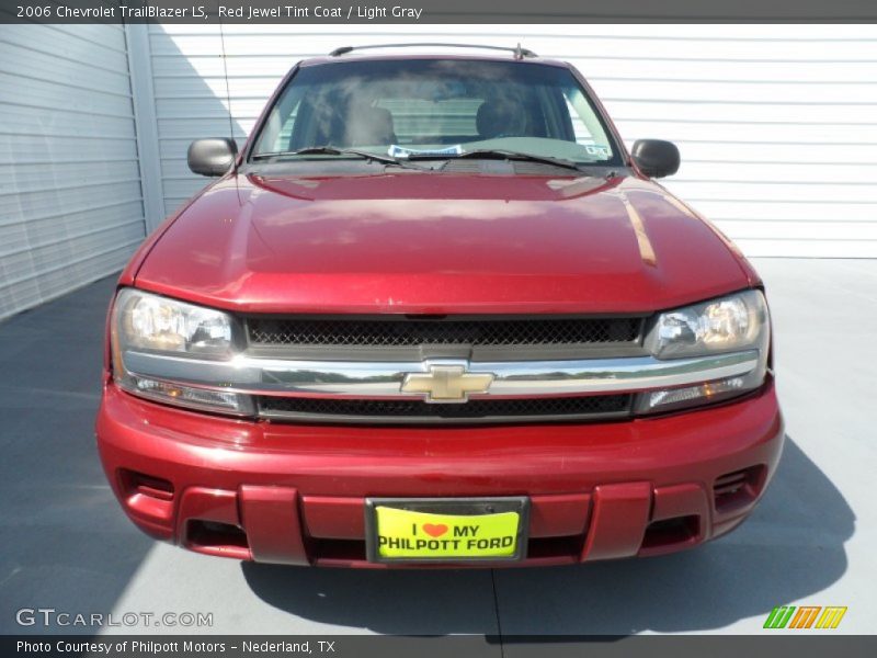 Red Jewel Tint Coat / Light Gray 2006 Chevrolet TrailBlazer LS
