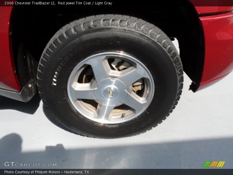  2006 TrailBlazer LS Wheel