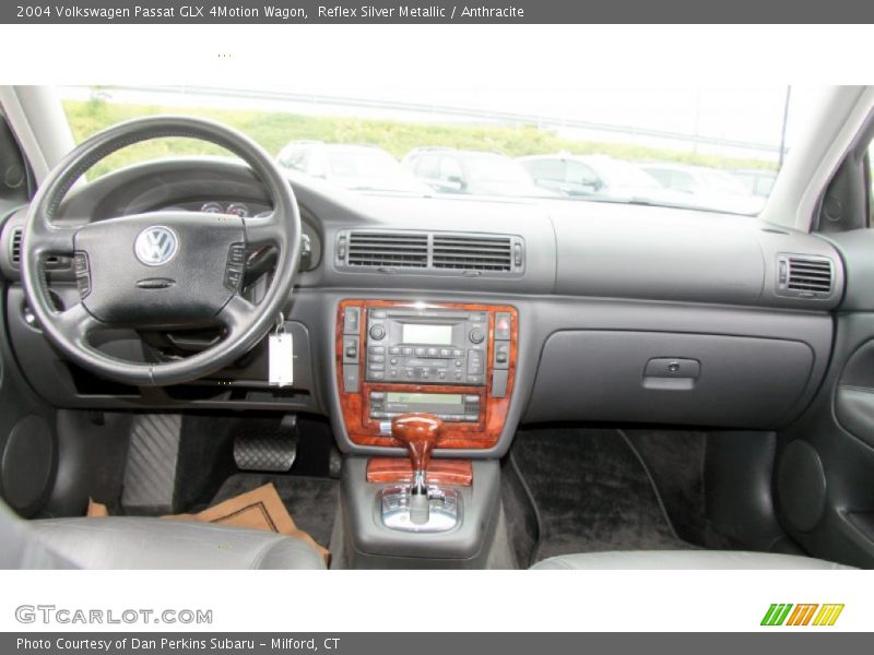 Reflex Silver Metallic / Anthracite 2004 Volkswagen Passat GLX 4Motion Wagon