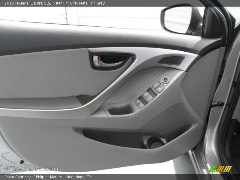Titanium Gray Metallic / Gray 2013 Hyundai Elantra GLS