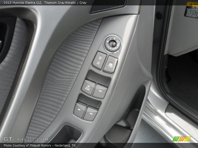 Titanium Gray Metallic / Gray 2013 Hyundai Elantra GLS