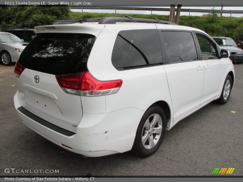 Super White / Light Gray 2011 Toyota Sienna LE
