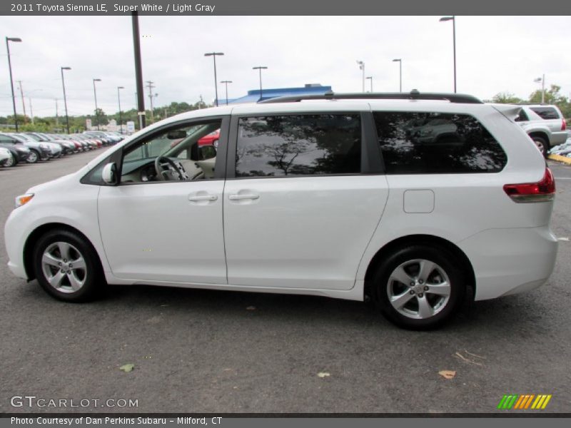 Super White / Light Gray 2011 Toyota Sienna LE