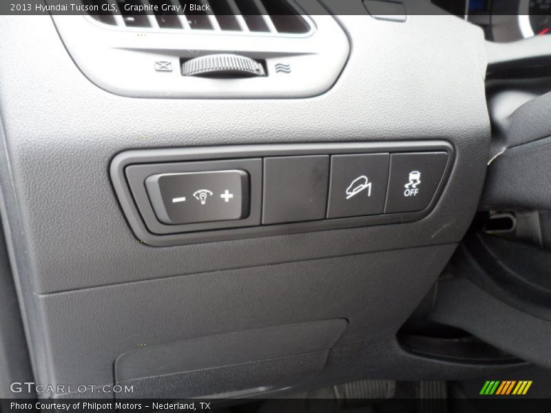 Graphite Gray / Black 2013 Hyundai Tucson GLS