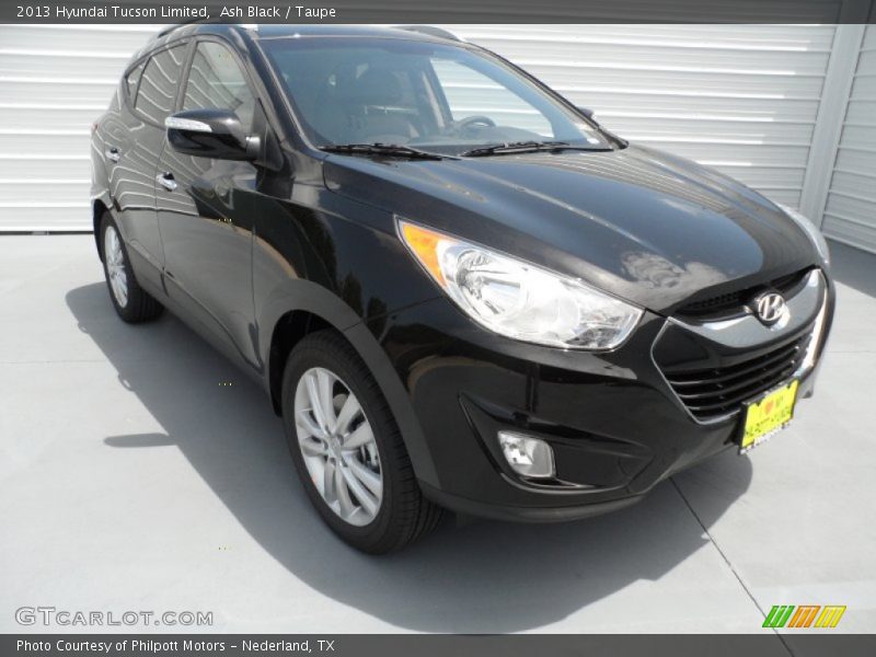 Ash Black / Taupe 2013 Hyundai Tucson Limited