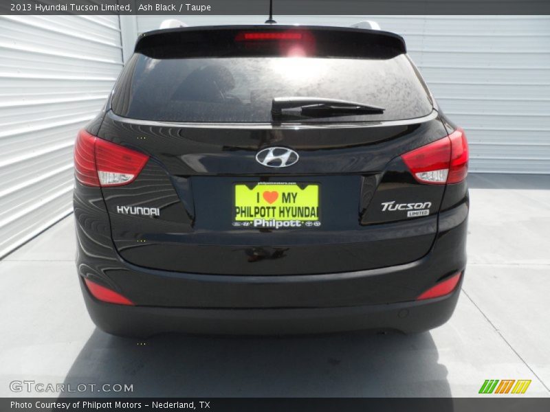 Ash Black / Taupe 2013 Hyundai Tucson Limited