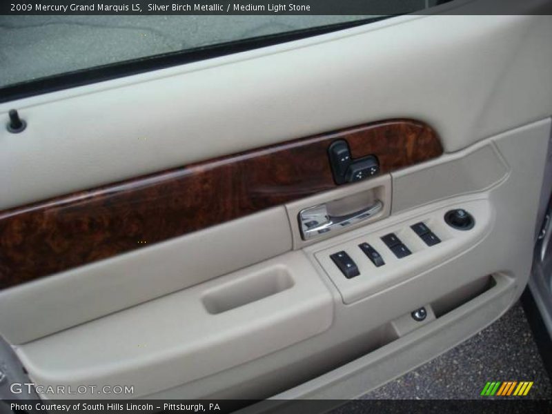 Silver Birch Metallic / Medium Light Stone 2009 Mercury Grand Marquis LS