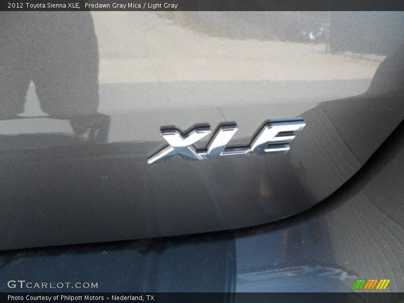 Predawn Gray Mica / Light Gray 2012 Toyota Sienna XLE