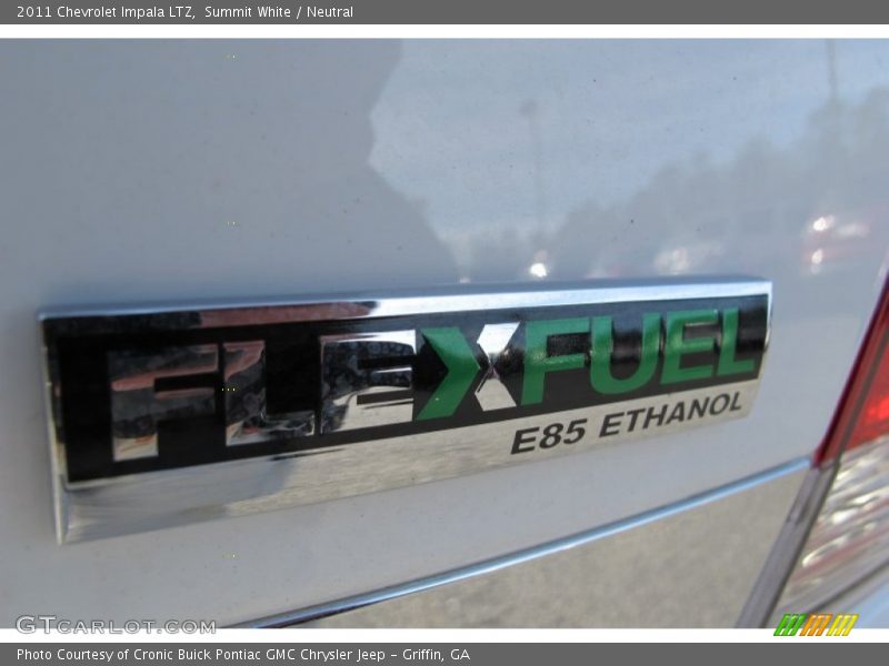 Summit White / Neutral 2011 Chevrolet Impala LTZ