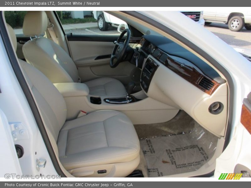 Summit White / Neutral 2011 Chevrolet Impala LTZ