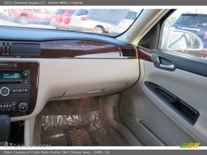 Summit White / Neutral 2011 Chevrolet Impala LTZ