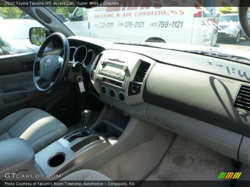 Super White / Graphite 2010 Toyota Tacoma SR5 Access Cab