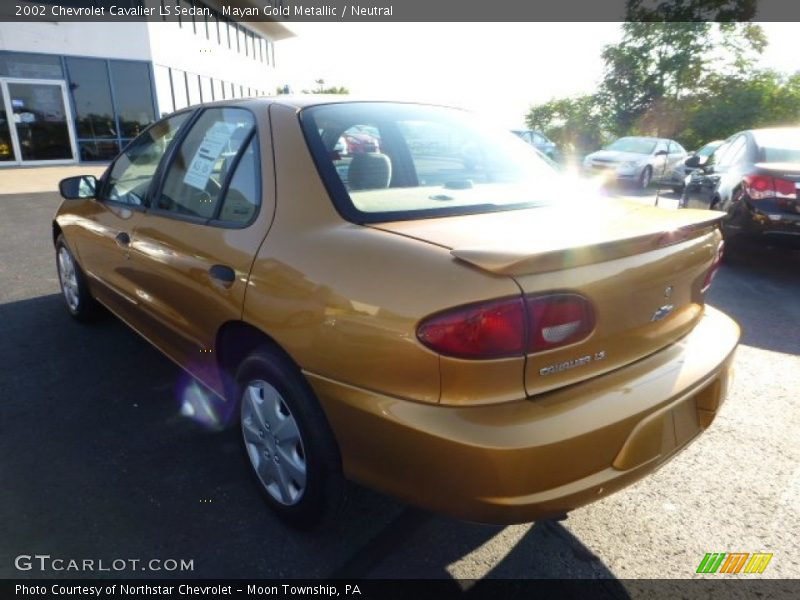 Mayan Gold Metallic / Neutral 2002 Chevrolet Cavalier LS Sedan