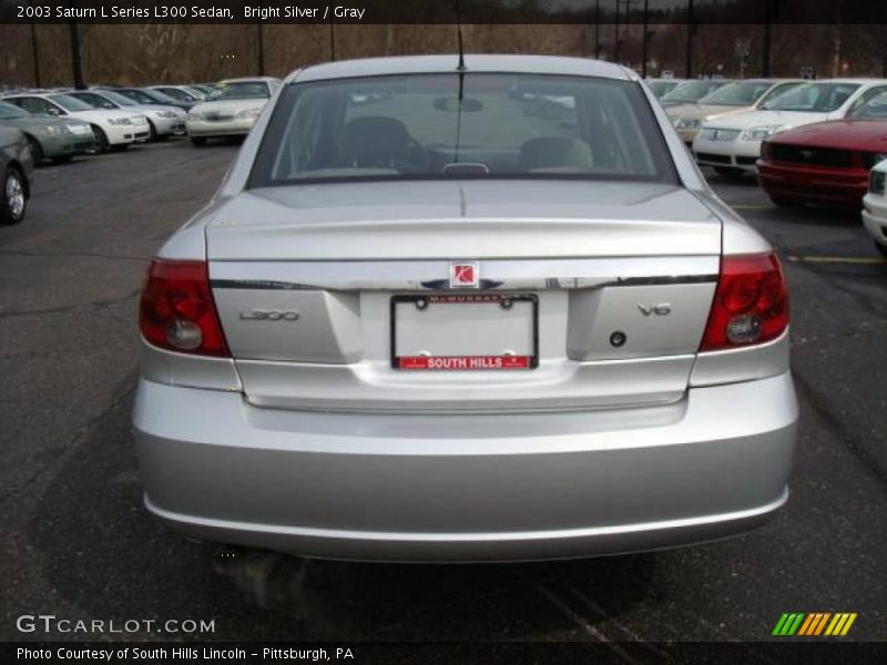 Bright Silver / Gray 2003 Saturn L Series L300 Sedan