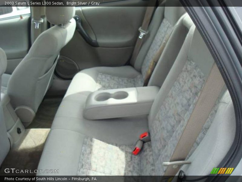 Bright Silver / Gray 2003 Saturn L Series L300 Sedan