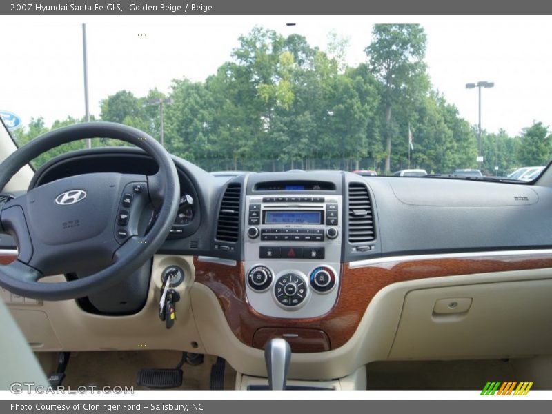 Golden Beige / Beige 2007 Hyundai Santa Fe GLS