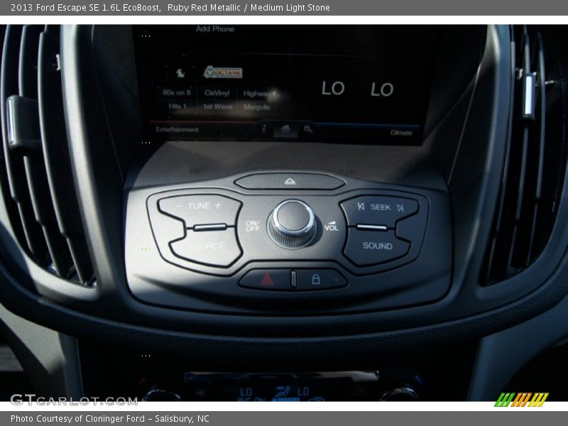 Ruby Red Metallic / Medium Light Stone 2013 Ford Escape SE 1.6L EcoBoost