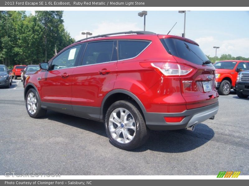  2013 Escape SE 1.6L EcoBoost Ruby Red Metallic
