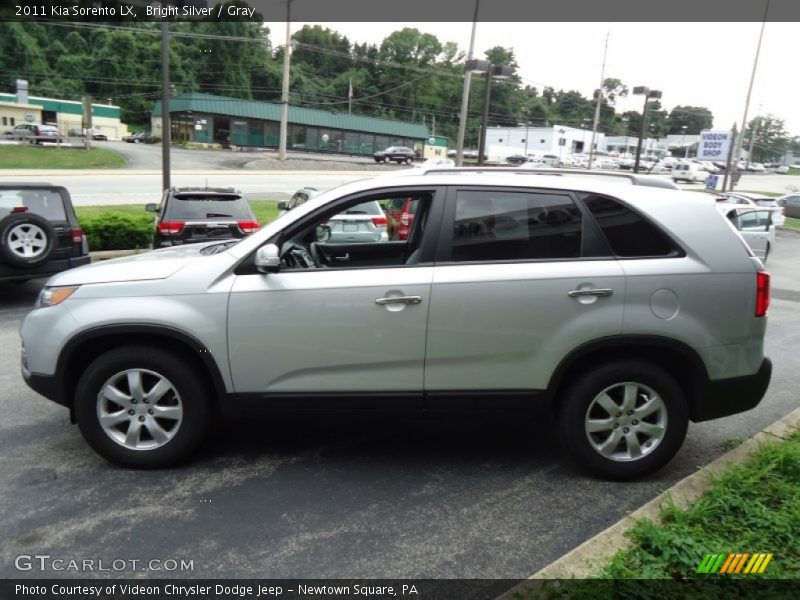 Bright Silver / Gray 2011 Kia Sorento LX