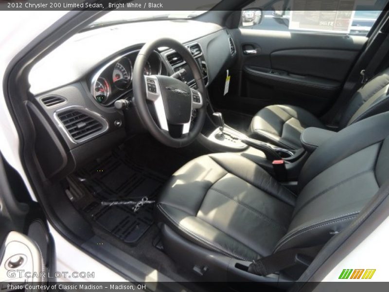 Bright White / Black 2012 Chrysler 200 Limited Sedan