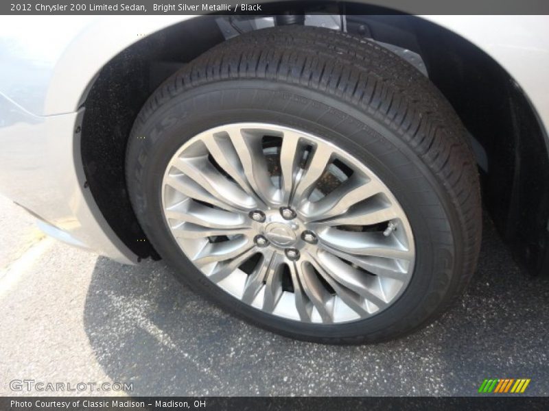 Bright Silver Metallic / Black 2012 Chrysler 200 Limited Sedan