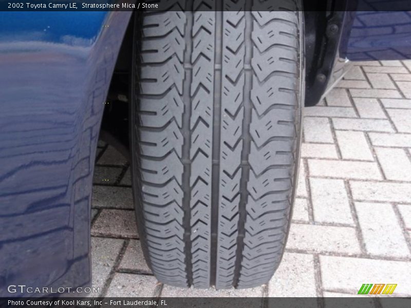 Stratosphere Mica / Stone 2002 Toyota Camry LE