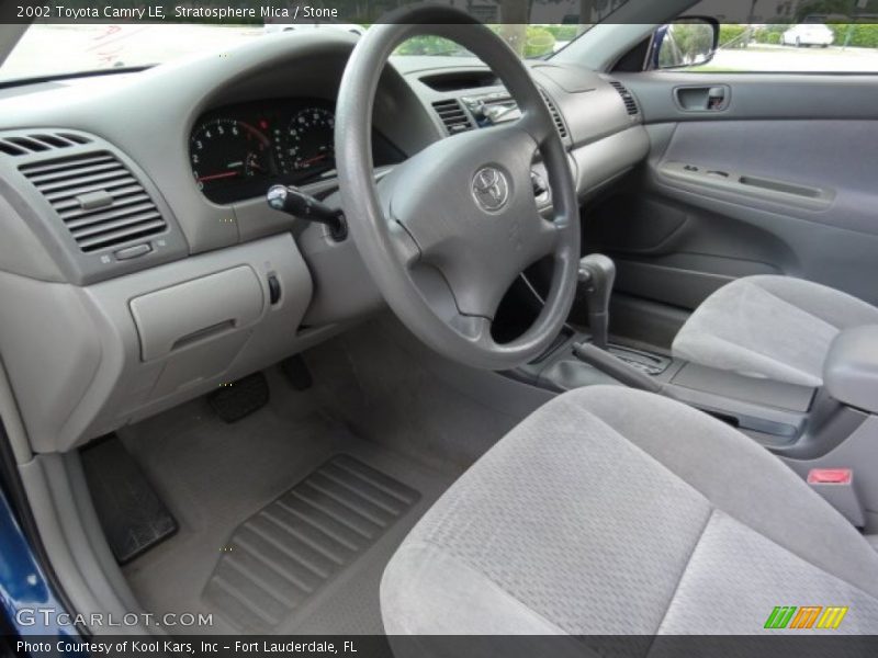 Stratosphere Mica / Stone 2002 Toyota Camry LE