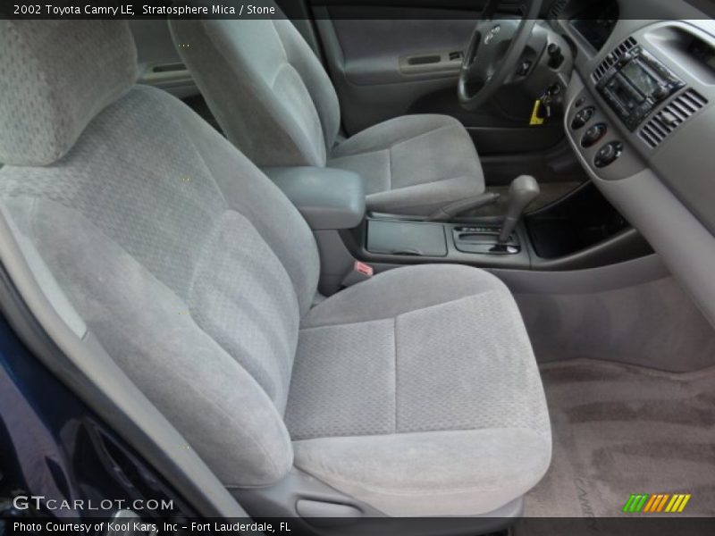 Stratosphere Mica / Stone 2002 Toyota Camry LE