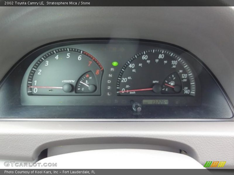 Stratosphere Mica / Stone 2002 Toyota Camry LE