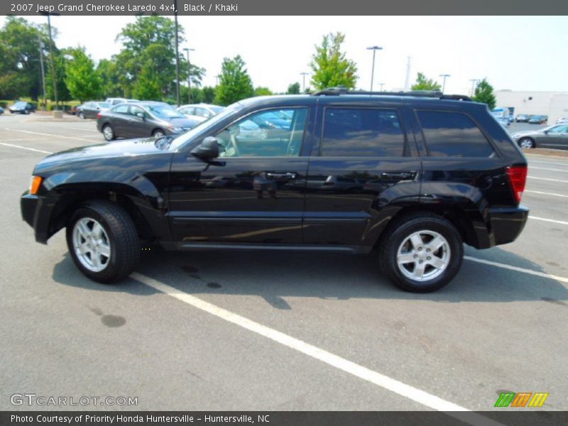 Black / Khaki 2007 Jeep Grand Cherokee Laredo 4x4