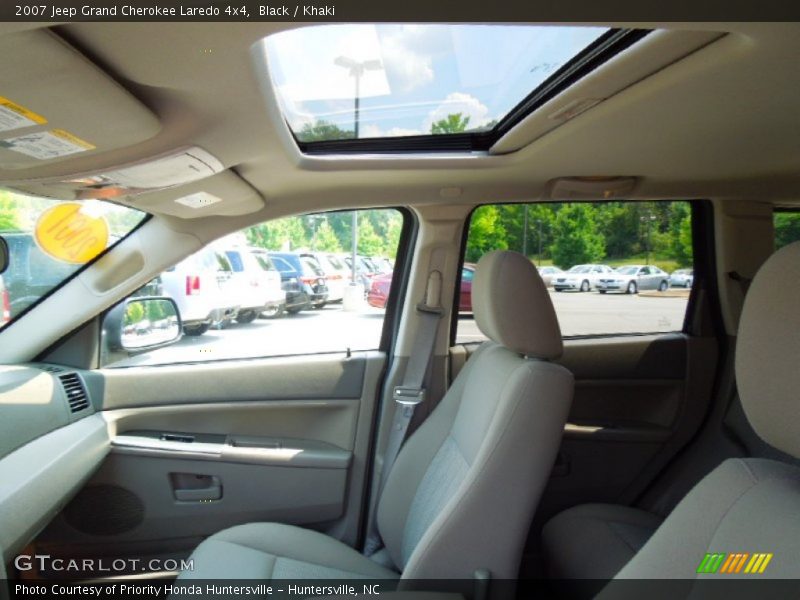Black / Khaki 2007 Jeep Grand Cherokee Laredo 4x4