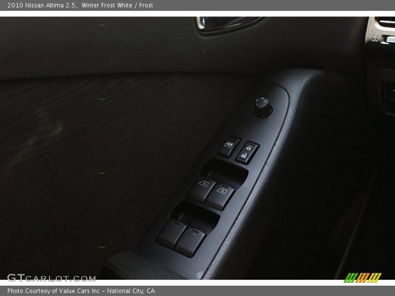 Winter Frost White / Frost 2010 Nissan Altima 2.5