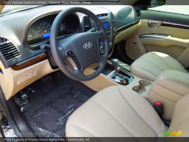 Phantom Black Metallic / Beige 2011 Hyundai Santa Fe Limited