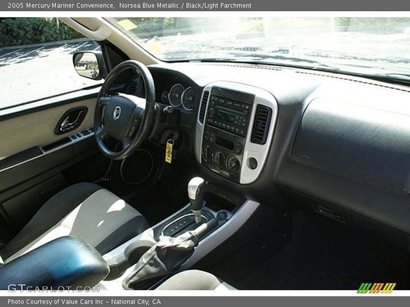 Norsea Blue Metallic / Black/Light Parchment 2005 Mercury Mariner Convenience