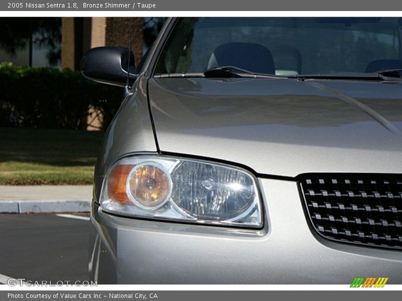 Bronze Shimmer / Taupe 2005 Nissan Sentra 1.8